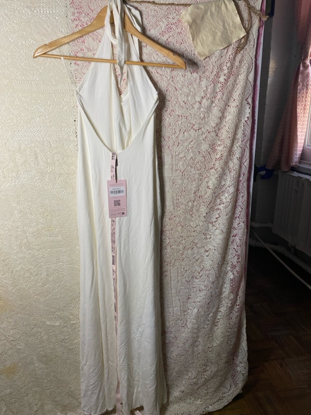 Oh Polly Tan Open Back Halter
Tie Bodycon Midi Dress - Picture 6 of 7